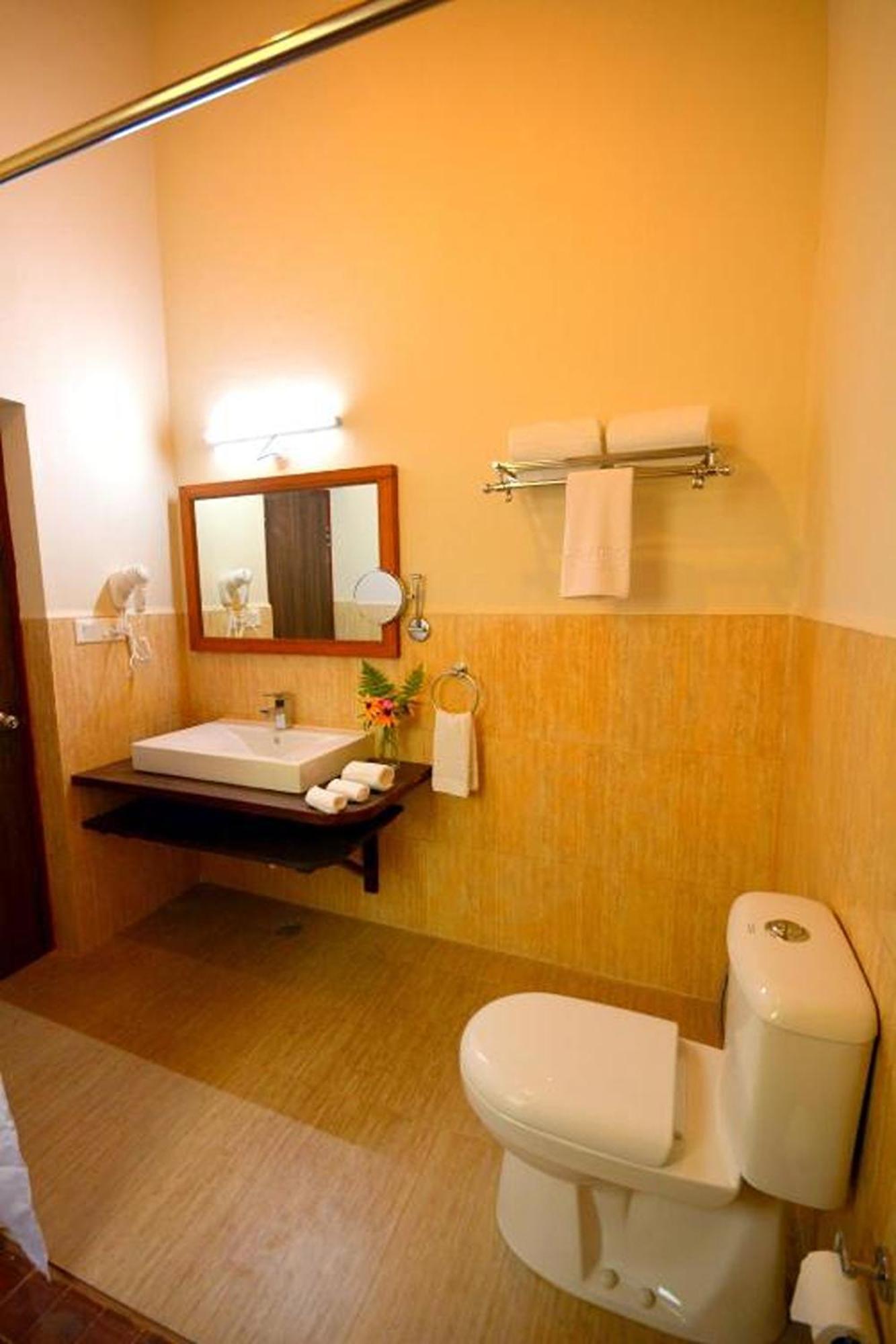 Blusalzz Escapade Anant Rasa Resort - Ranikhet Shitlakhet Dış mekan fotoğraf