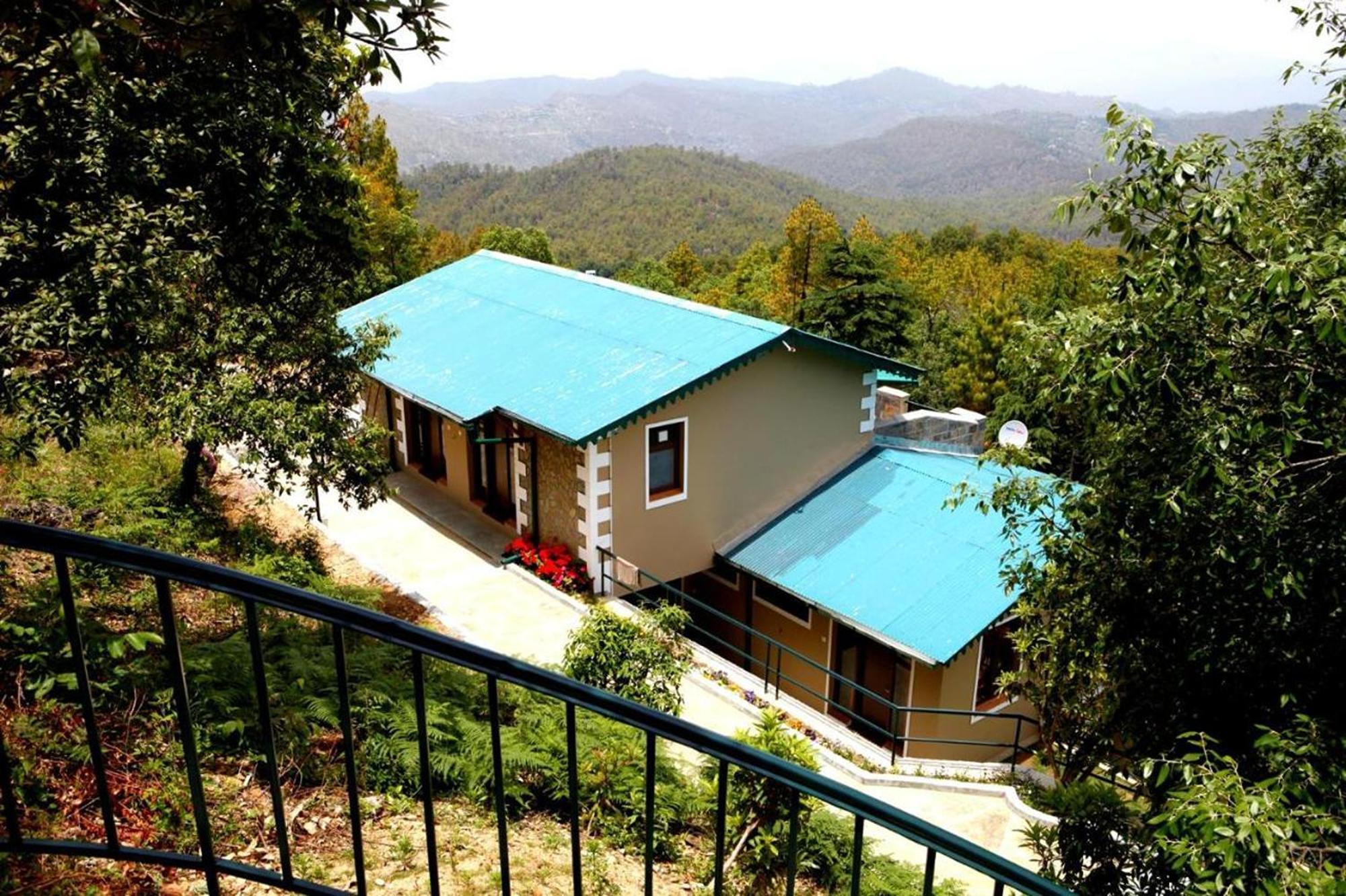 Blusalzz Escapade Anant Rasa Resort - Ranikhet Shitlakhet Dış mekan fotoğraf
