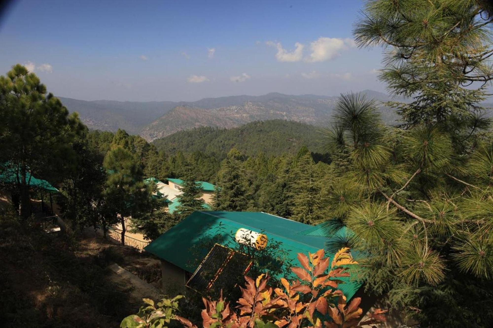 Blusalzz Escapade Anant Rasa Resort - Ranikhet Shitlakhet Dış mekan fotoğraf