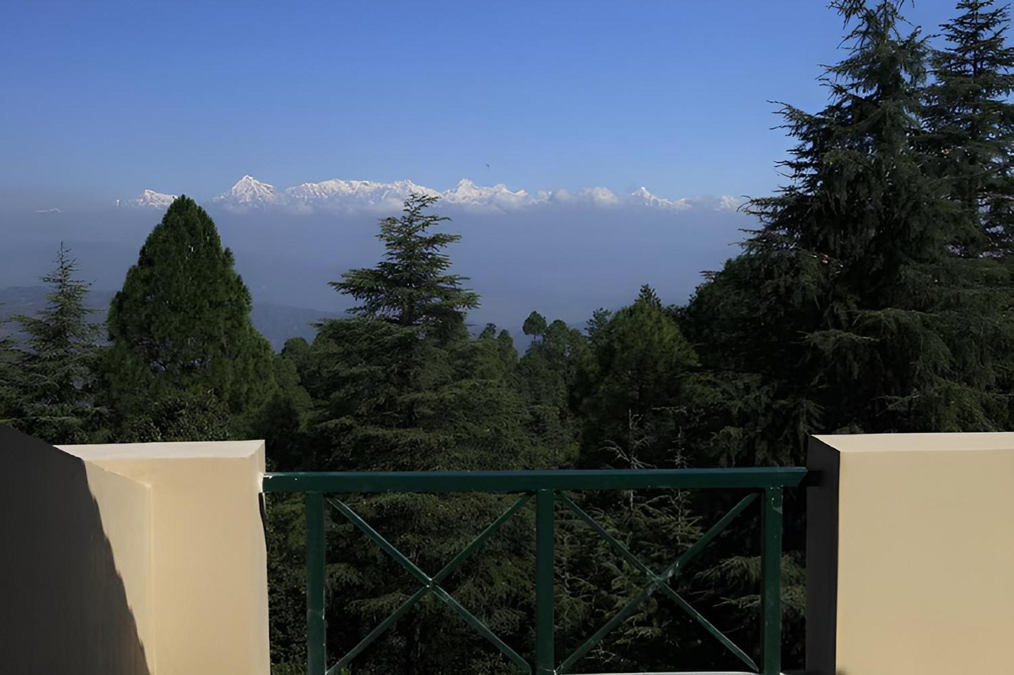 Blusalzz Escapade Anant Rasa Resort - Ranikhet Shitlakhet Dış mekan fotoğraf